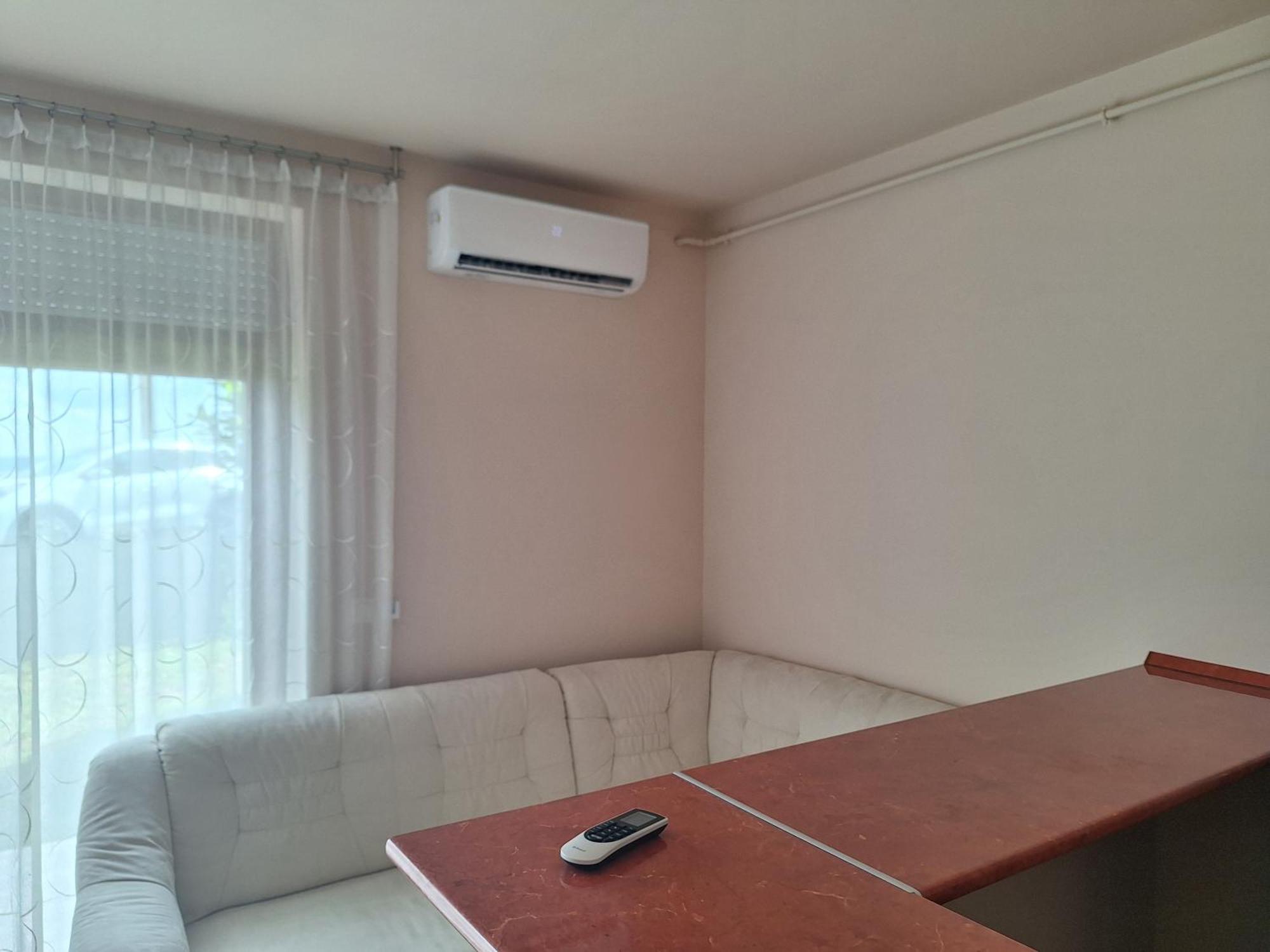 Makra-Teto Oeregtoelgy Apartman Pětikostelí Exteriér fotografie